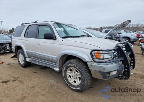 1999 Toyota 4Runner Limited z USA, uszkodzony, nr VIN JT3HN87R9X9028154
